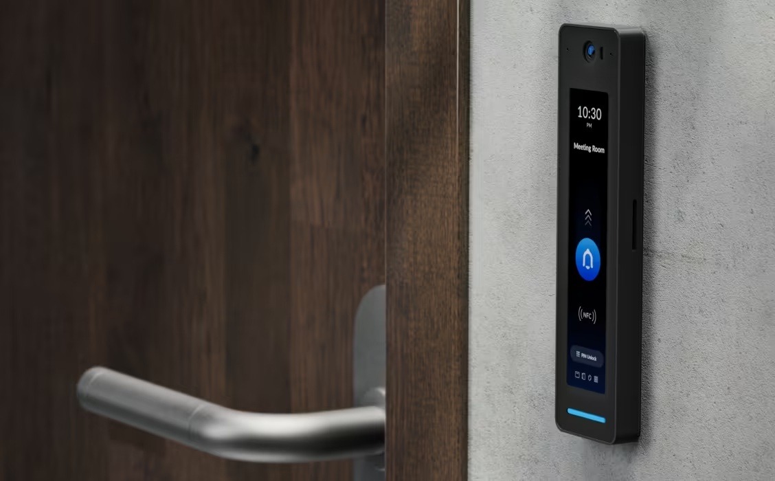 Unifi access reader entry