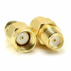 Koaxial Adapter SMA Female / RPSMA Male Steckverbinder